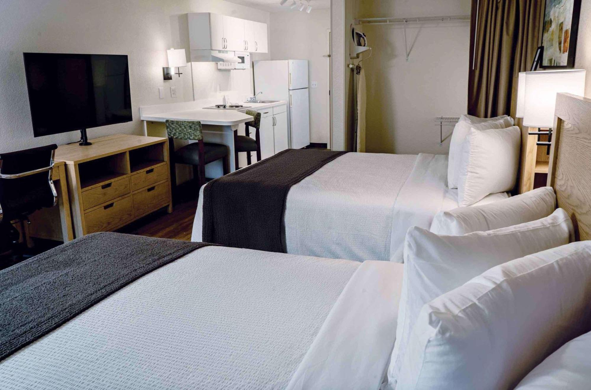 Extended Stay America Suites - Long Island - Melville Exteriör bild