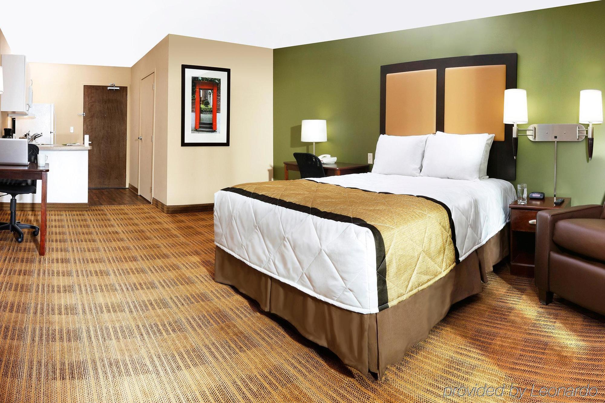Extended Stay America Suites - Long Island - Melville Exteriör bild